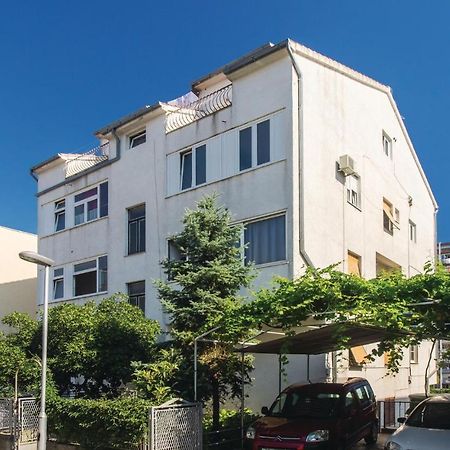 Cozy Apartment In Split With Kitchenette Екстер'єр фото