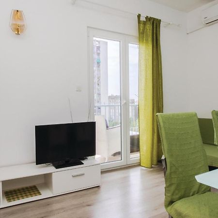 Cozy Apartment In Split With Kitchenette Екстер'єр фото